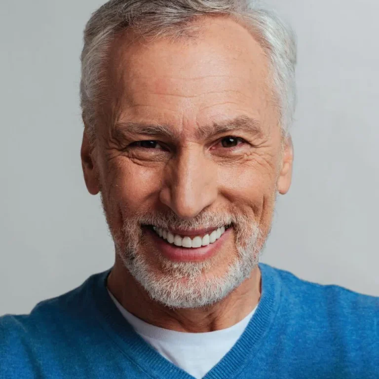 dental-crowns-in-dubai-878x1024